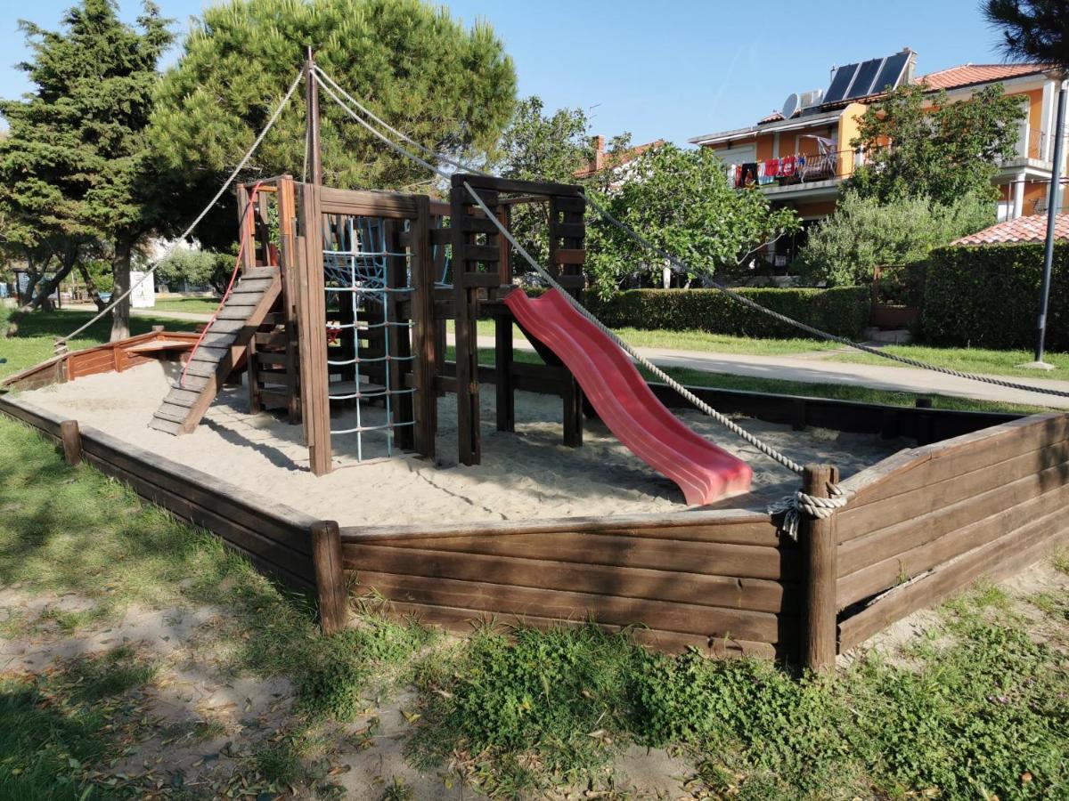 Aria Deluxe Superior 5 Star Apartment, Your Piece Of Heaven By The Sea & Park, With Sea & Park View Novigrad  ภายนอก รูปภาพ