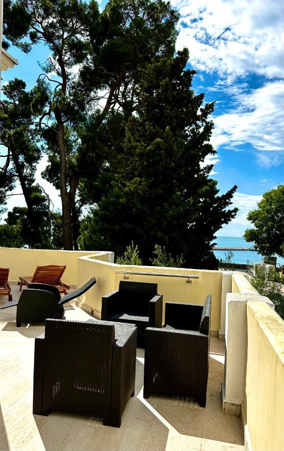 Aria Deluxe Superior 5 Star Apartment, Your Piece Of Heaven By The Sea & Park, With Sea & Park View Novigrad  ภายนอก รูปภาพ